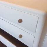 White chest of drawers