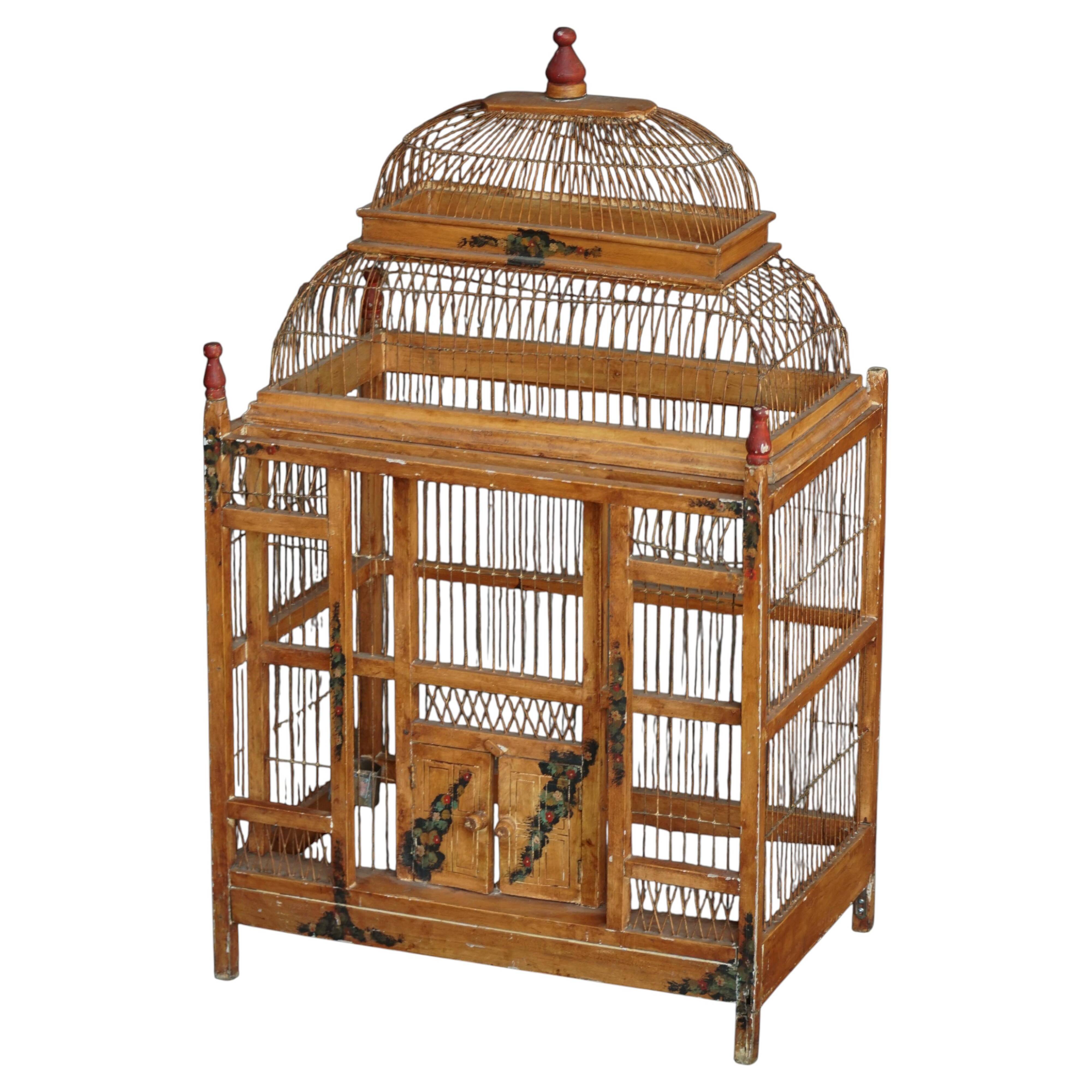Cage à oiseaux décorative en bois peint chinois, début du 20e siècle, années 1930