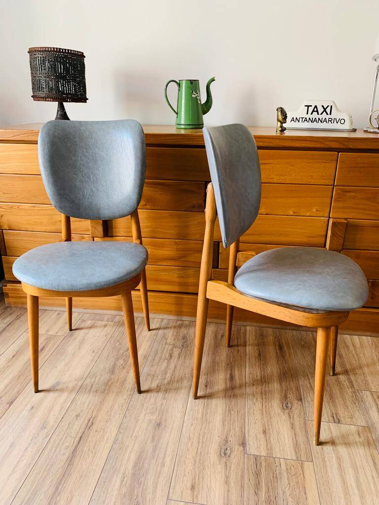 Pair of Pegase chairs by Baumann