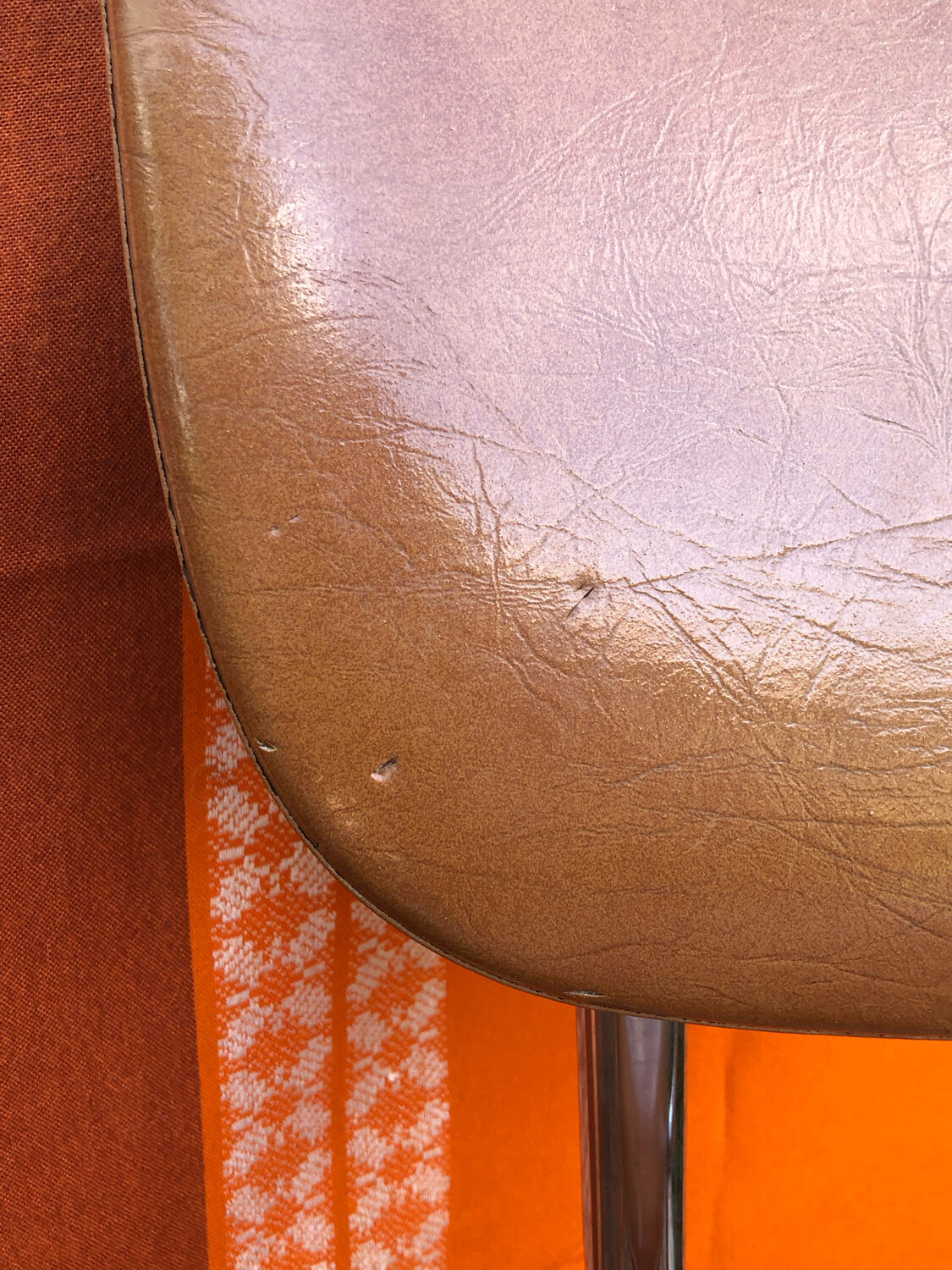 Pair of imitation leather chairs