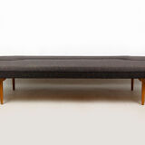 Mid-century sofa or daybed by Miroslav Navratil, 1960s