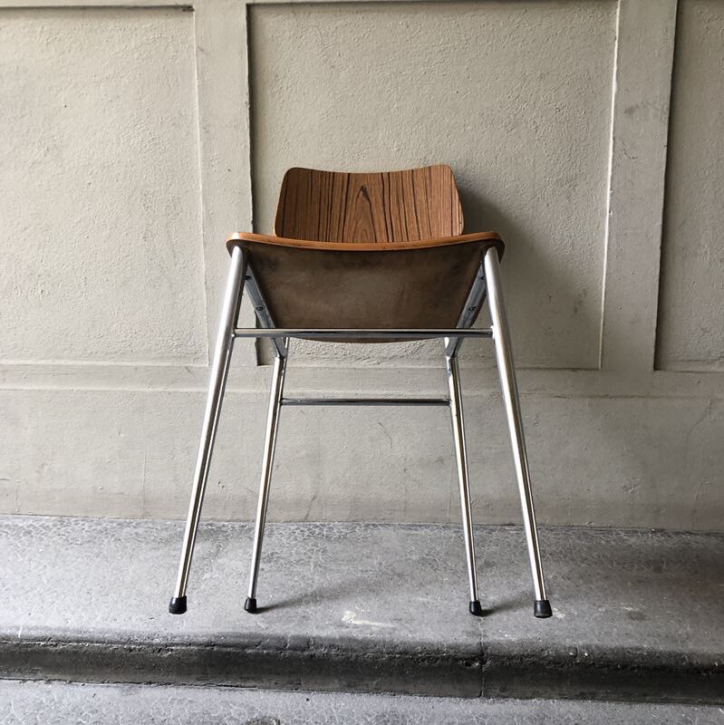Chair formica