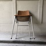 Chaise en formica