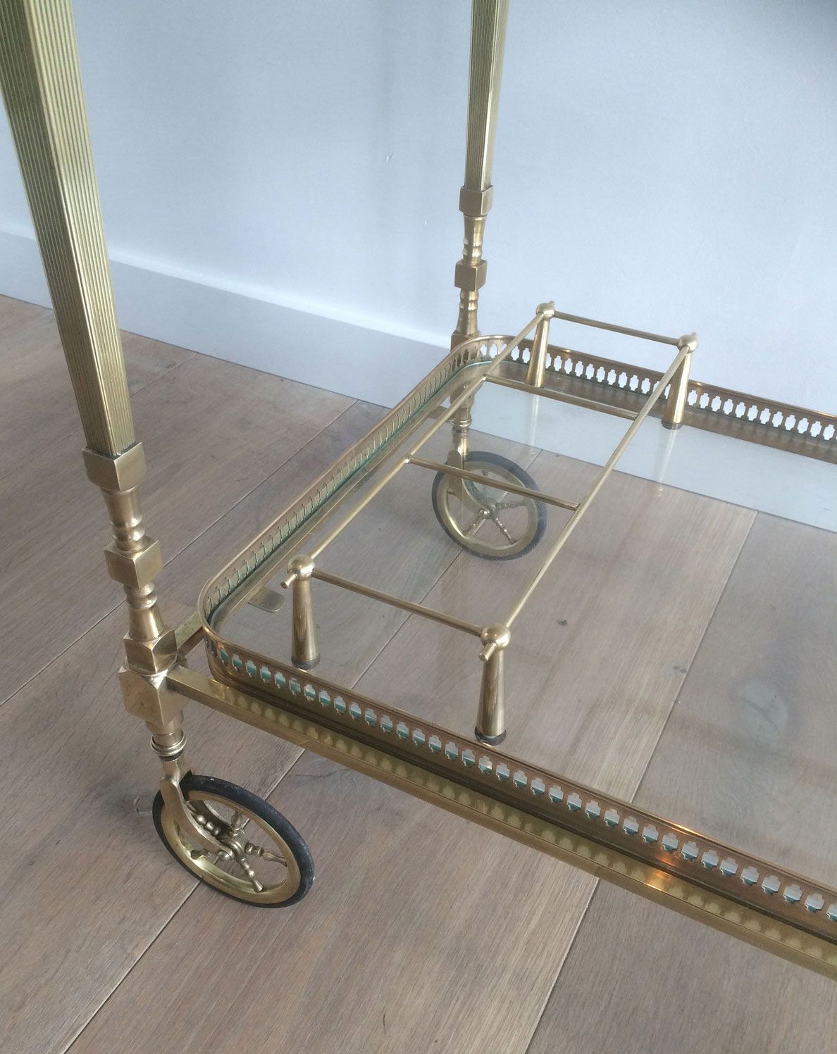 Brass rolling table from the Baguès house.