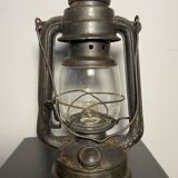 Hurricane lamp
