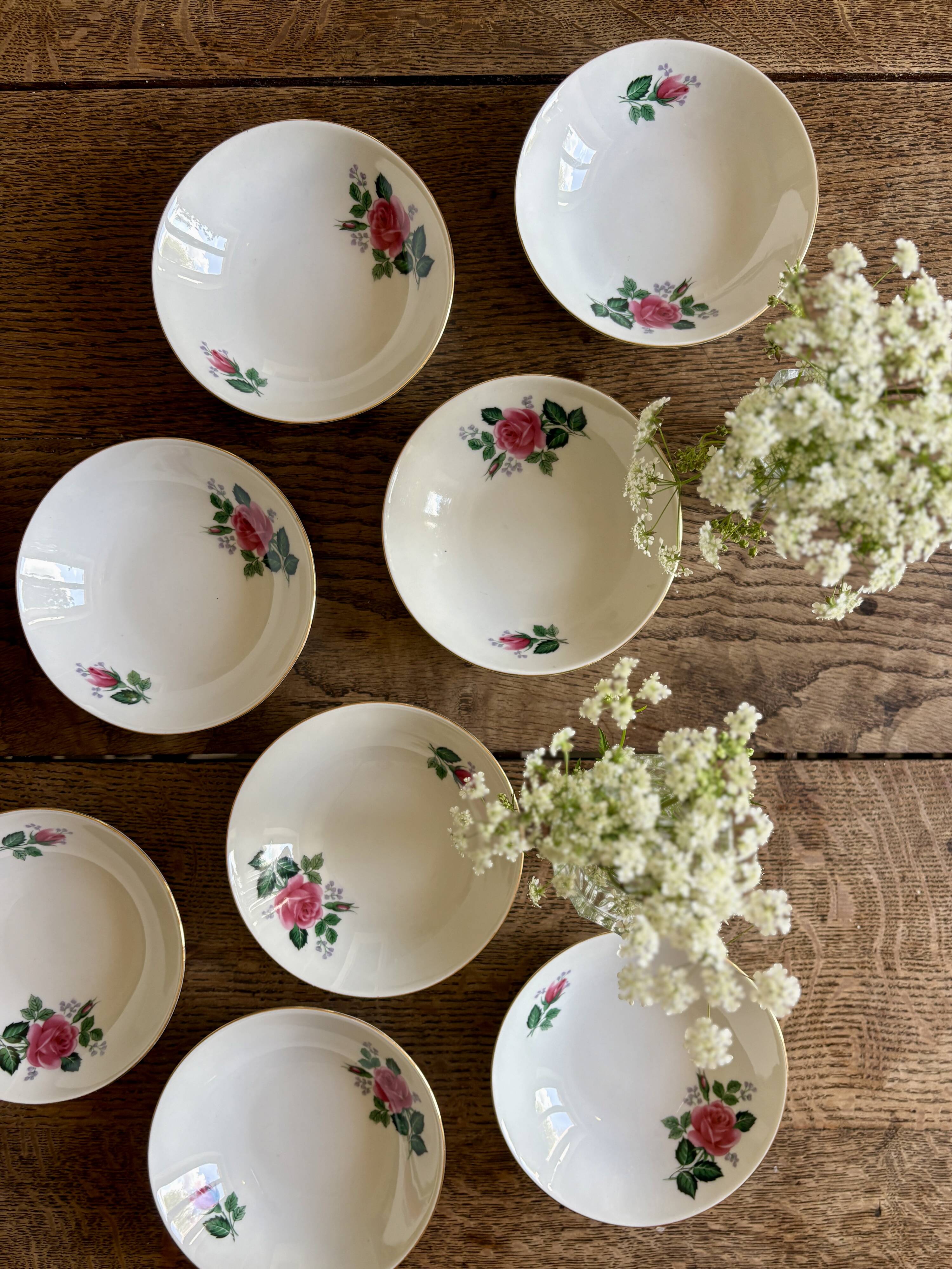 Set of 8 vintage porcelain ramekins