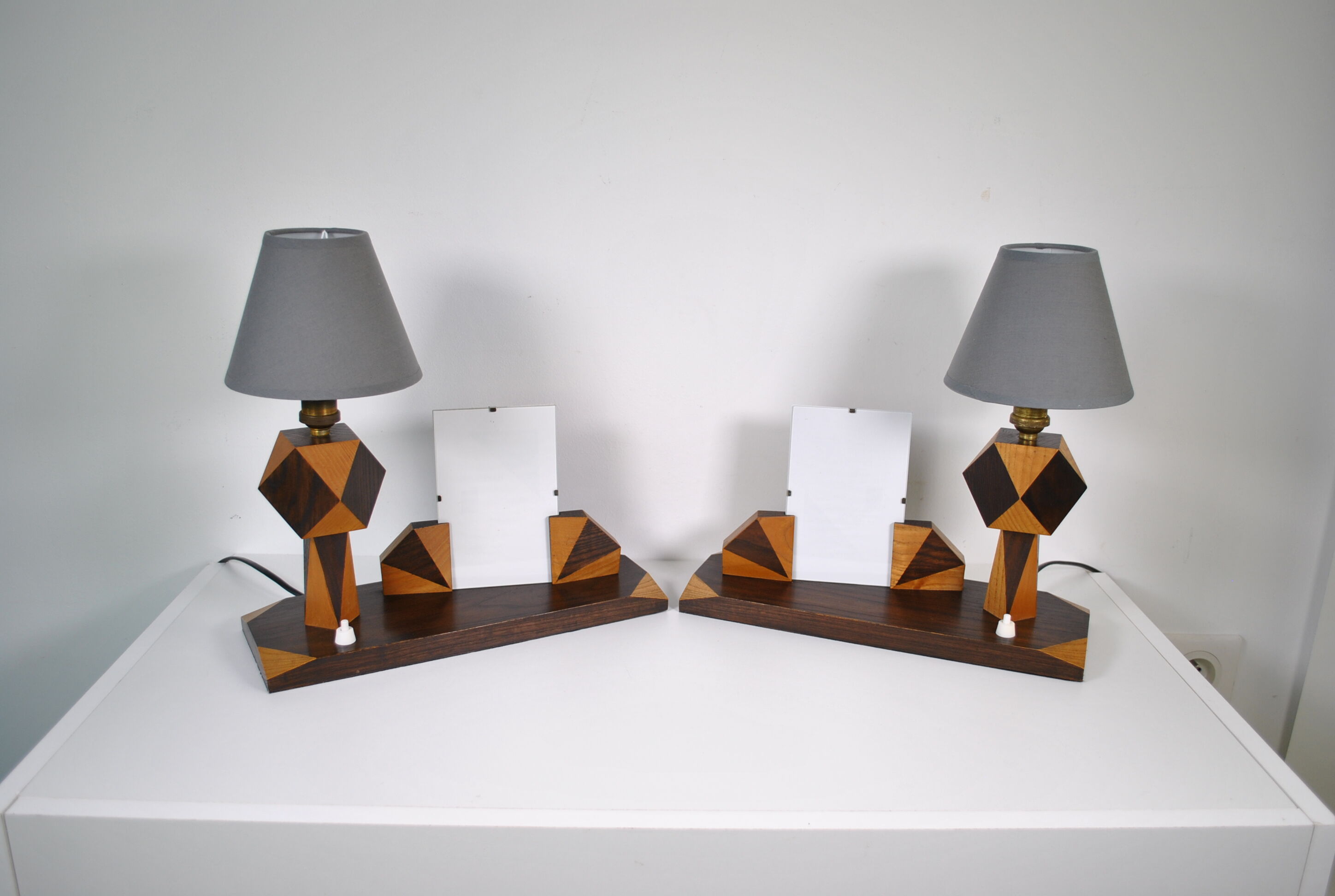 Lampes de chevet porte photo 1960