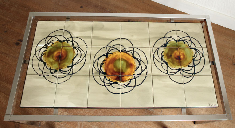 Sedim ceramic chromed vintage coffee table.