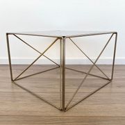 Table basse isocele conçue par Max Sauze, Isocele