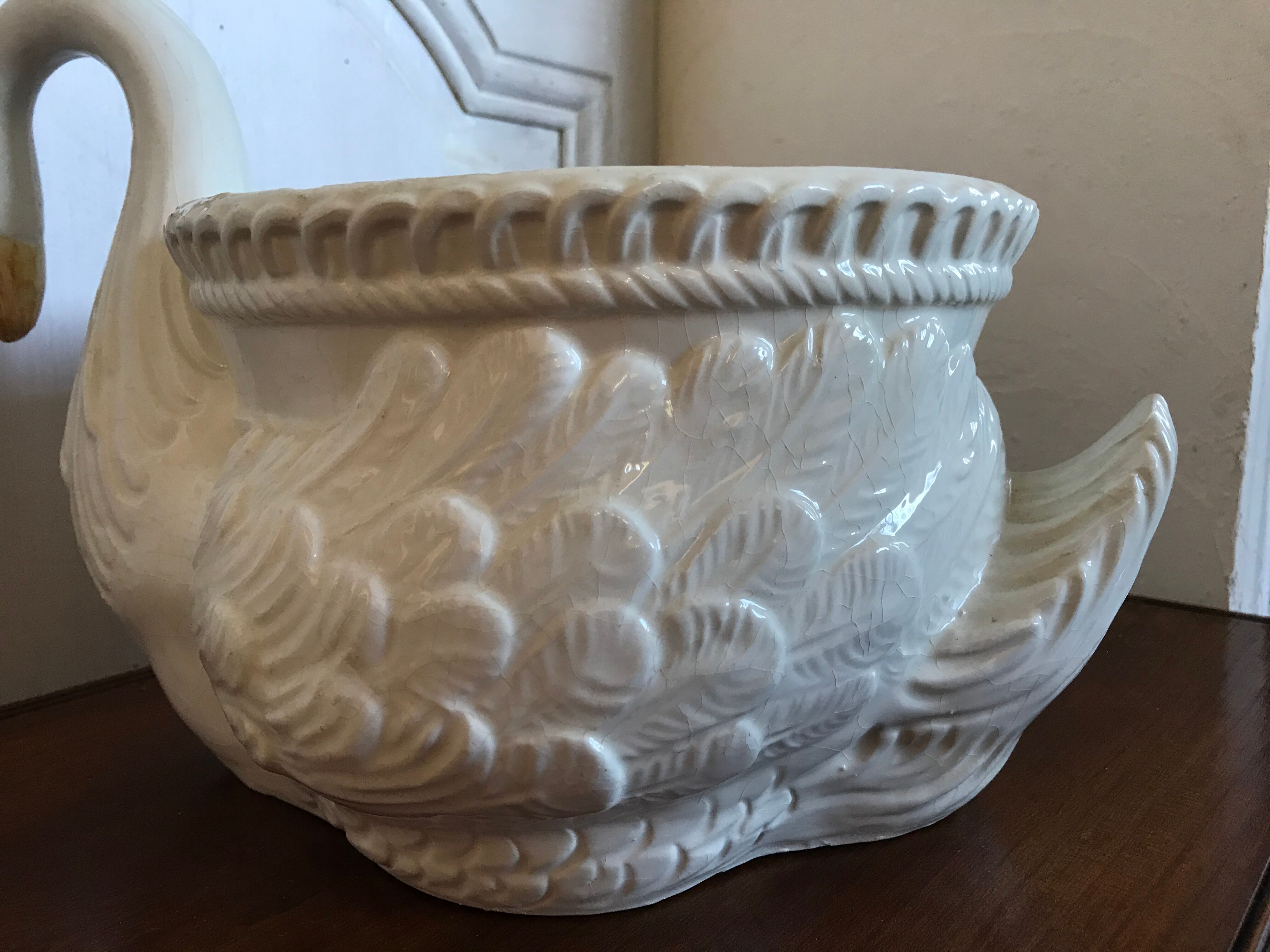 60s swan pot cover