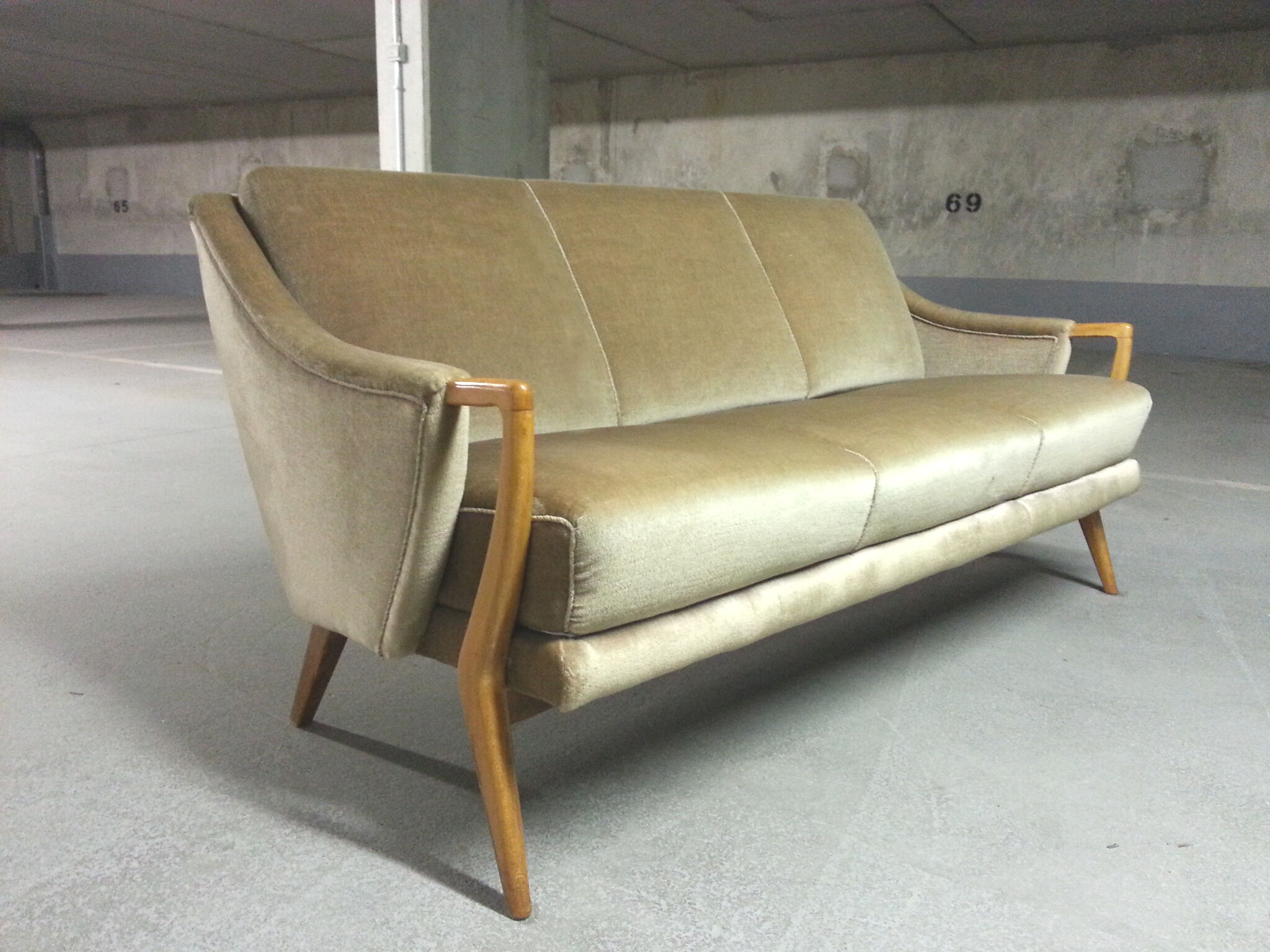 Scandinavian 50s/60s Danish sofa