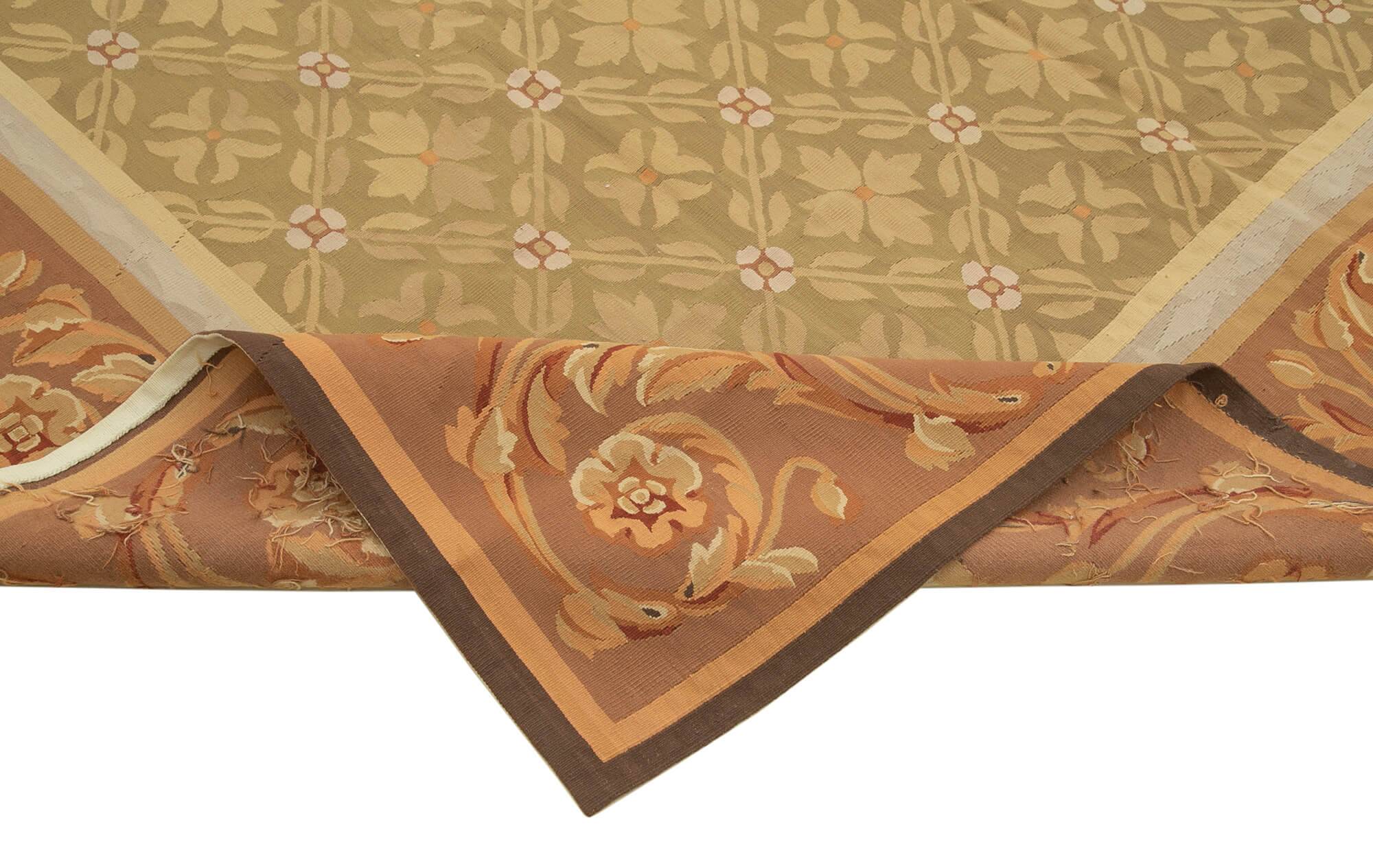 Handmade European Vintage Aubusson Kilim 261 cm x 363 cm