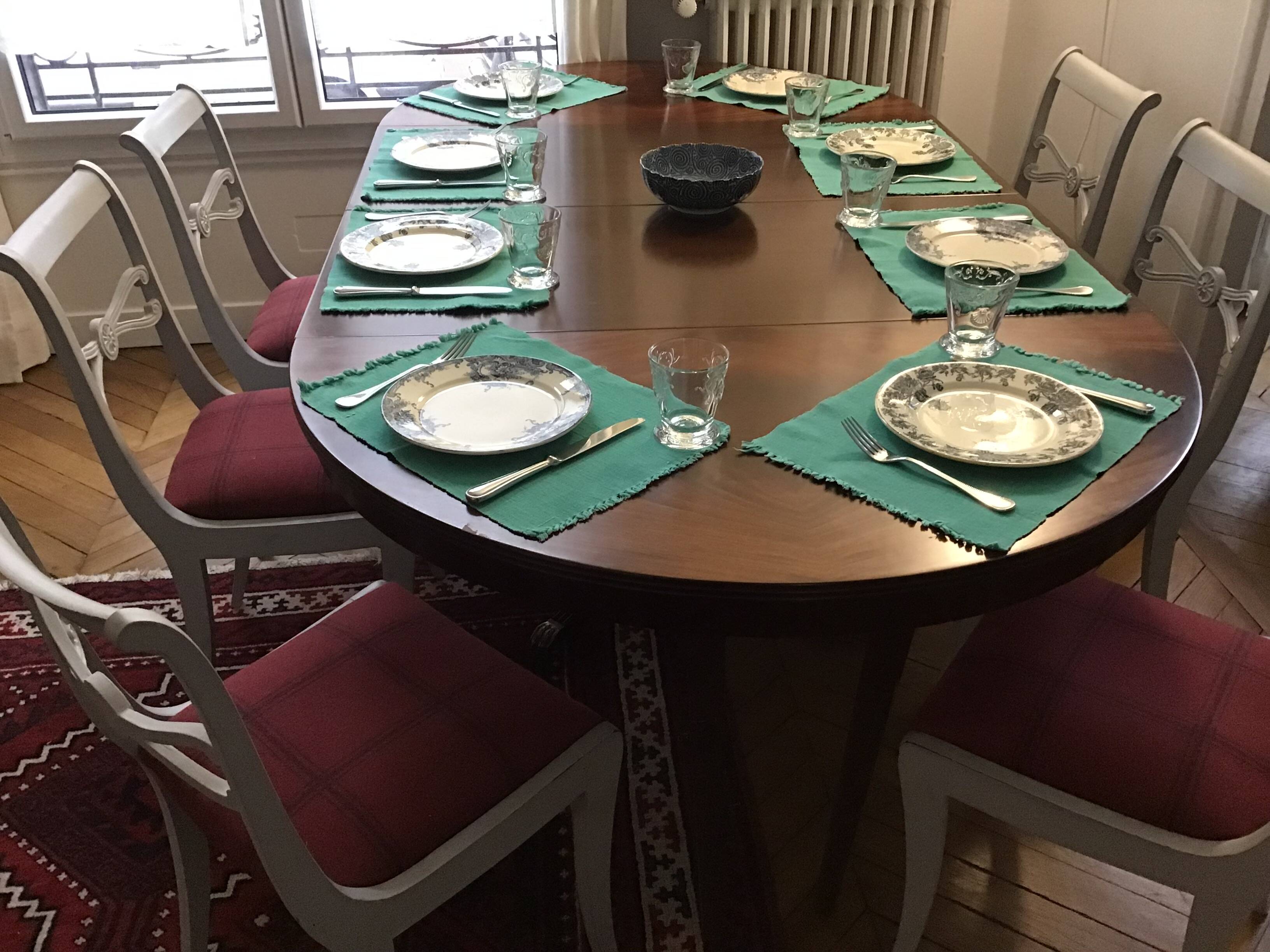 English style dining table