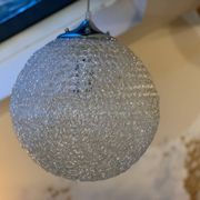 Spaghetti resin ball lamp