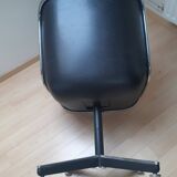 Charles Pollock  Executive Chair