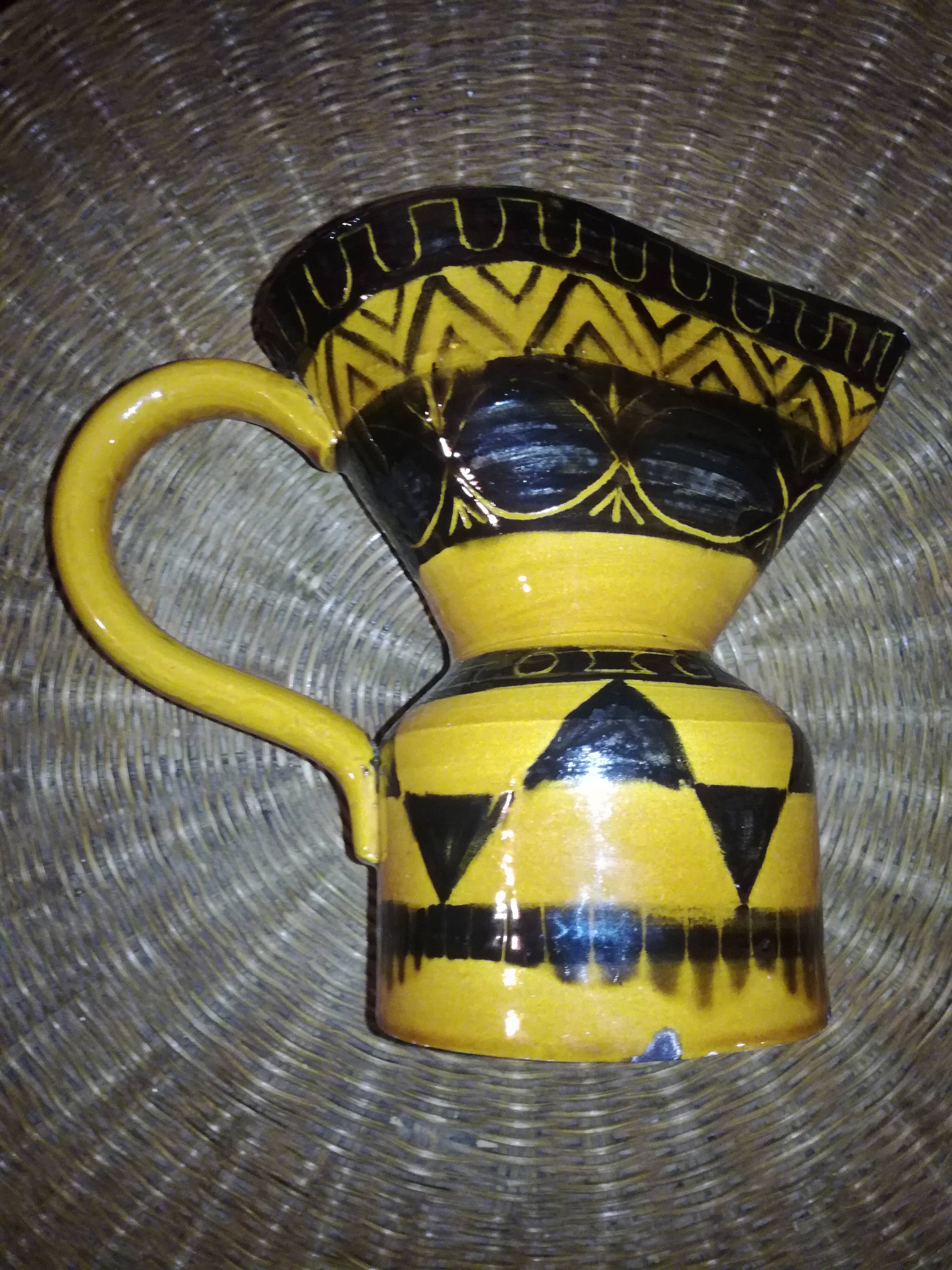 Pitcher Allix Vallauris