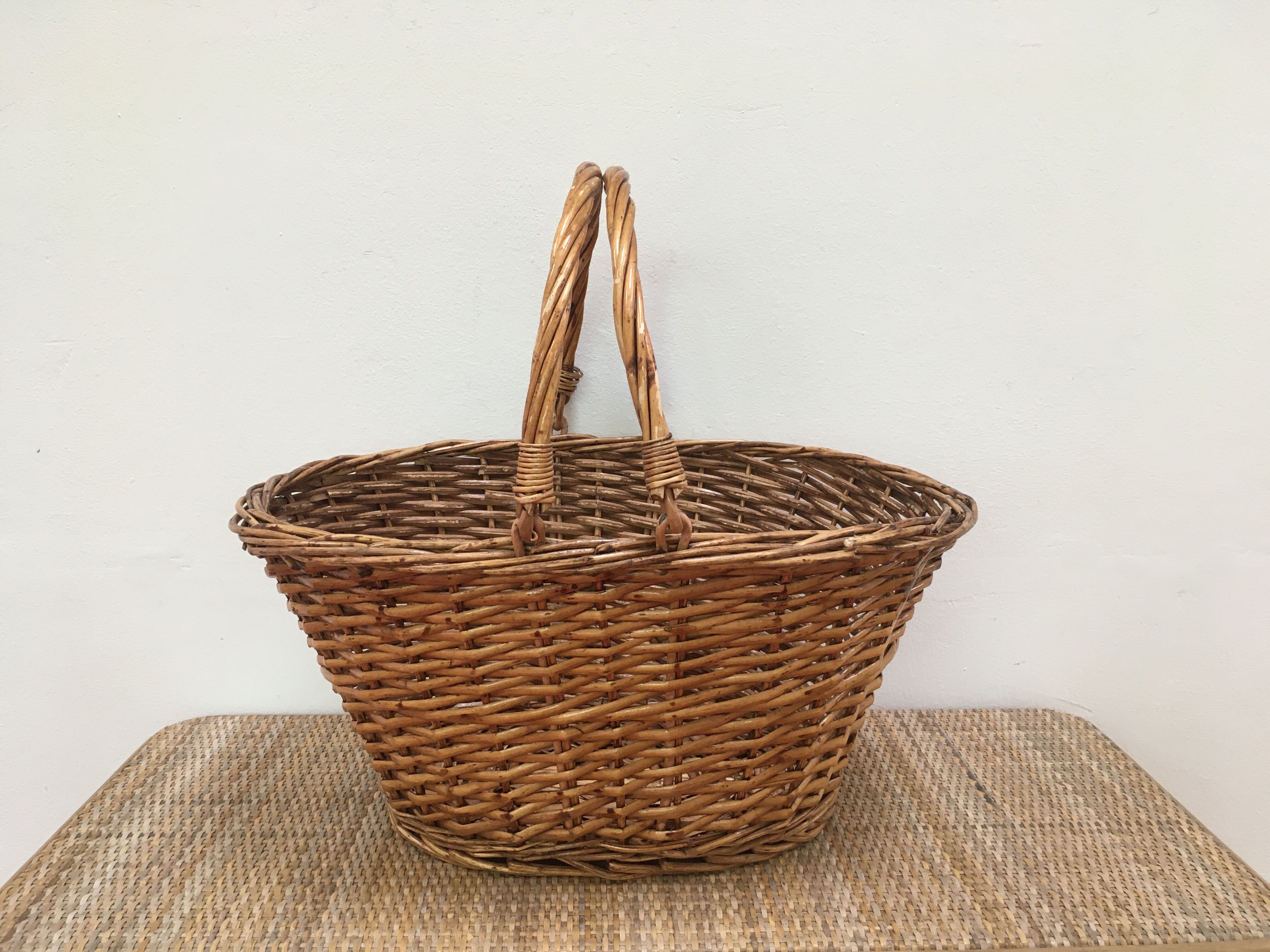Market basket in wicker rattan