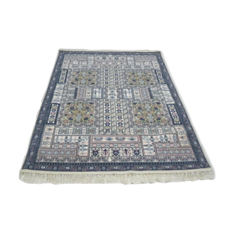 Vintage oriental wool carpet knoted with floral motif hand 185x276cm