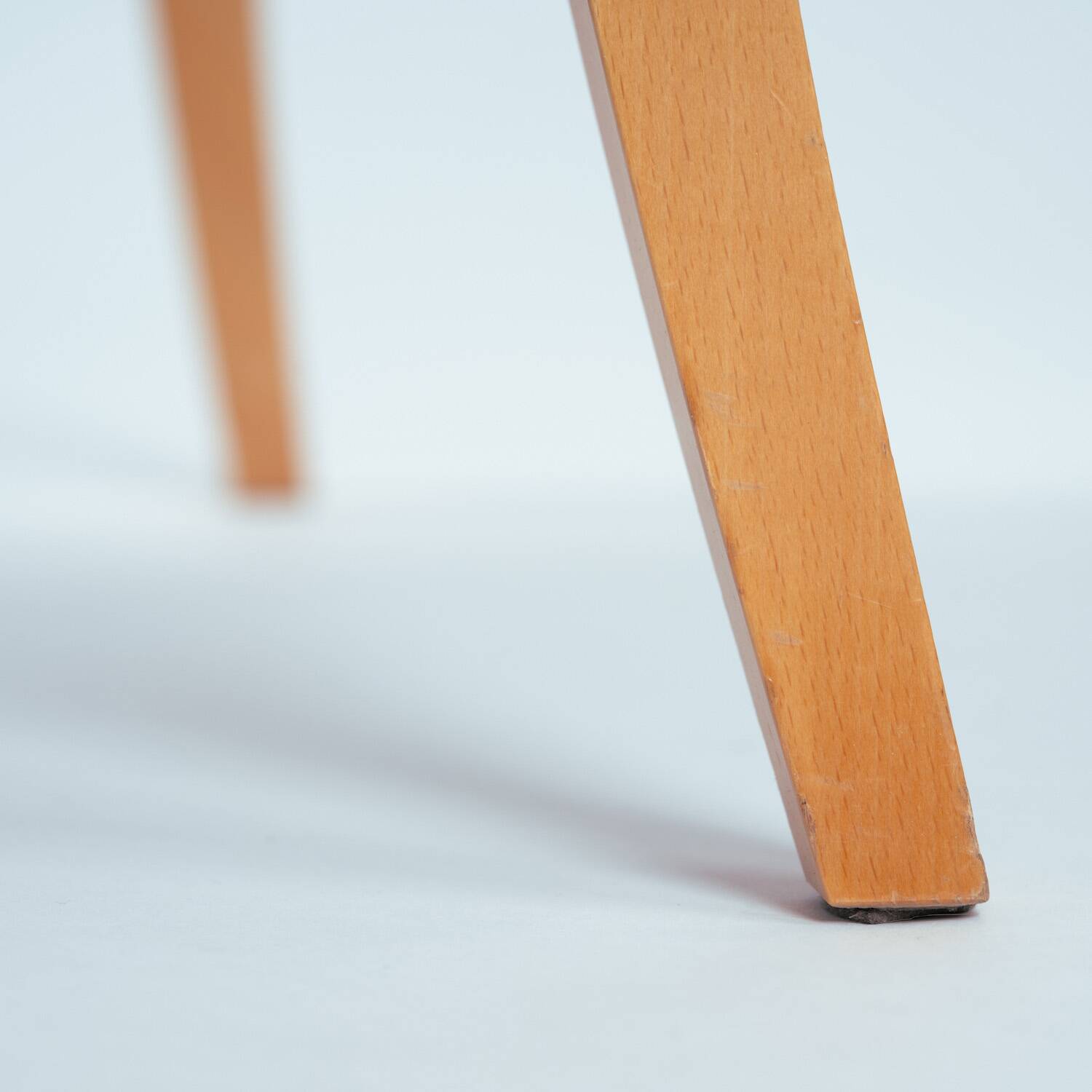 Sinan Armchairs in Leather and Beech Wood