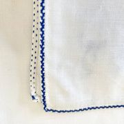 6 embroidered percal napkins, 28 cm