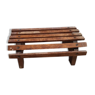 Repose-pied en bois