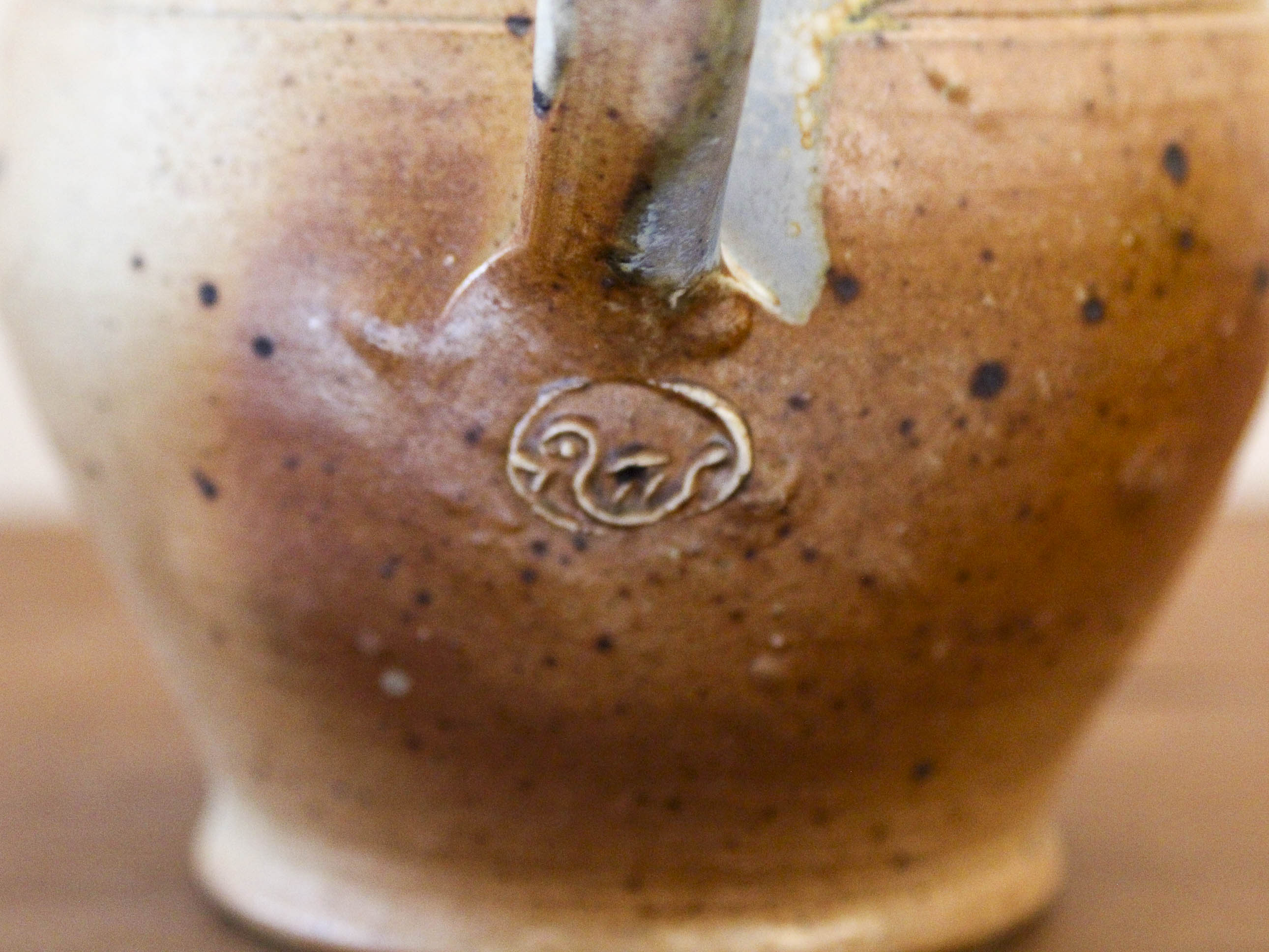 Sandstone pitcher from Puisaye Sabine Seguin Karakos