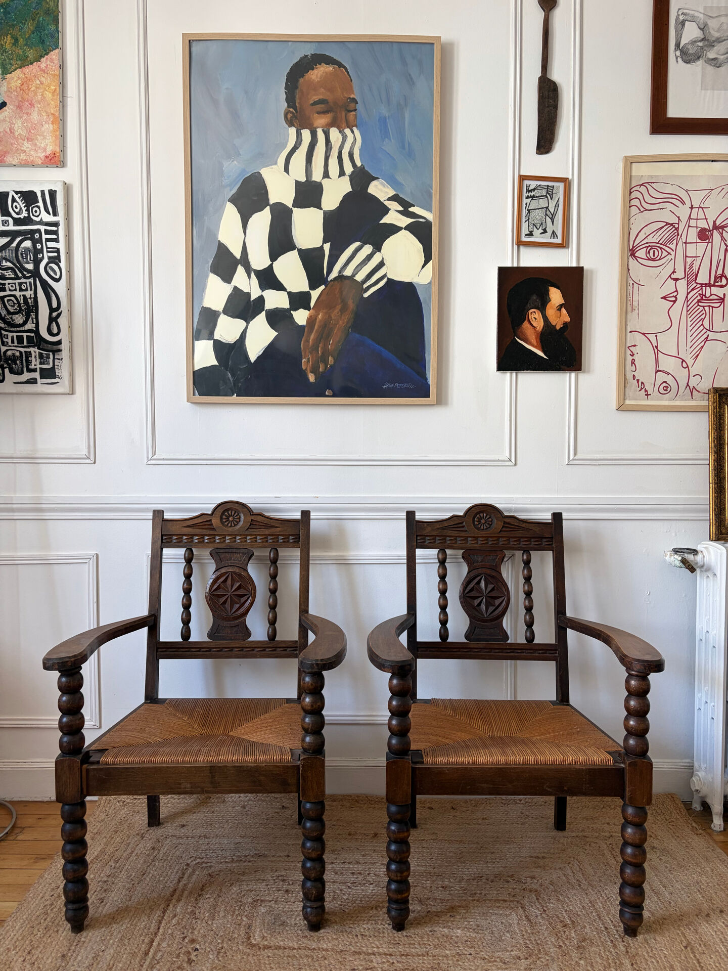 Paire de fauteuils rustiques bois et paille 