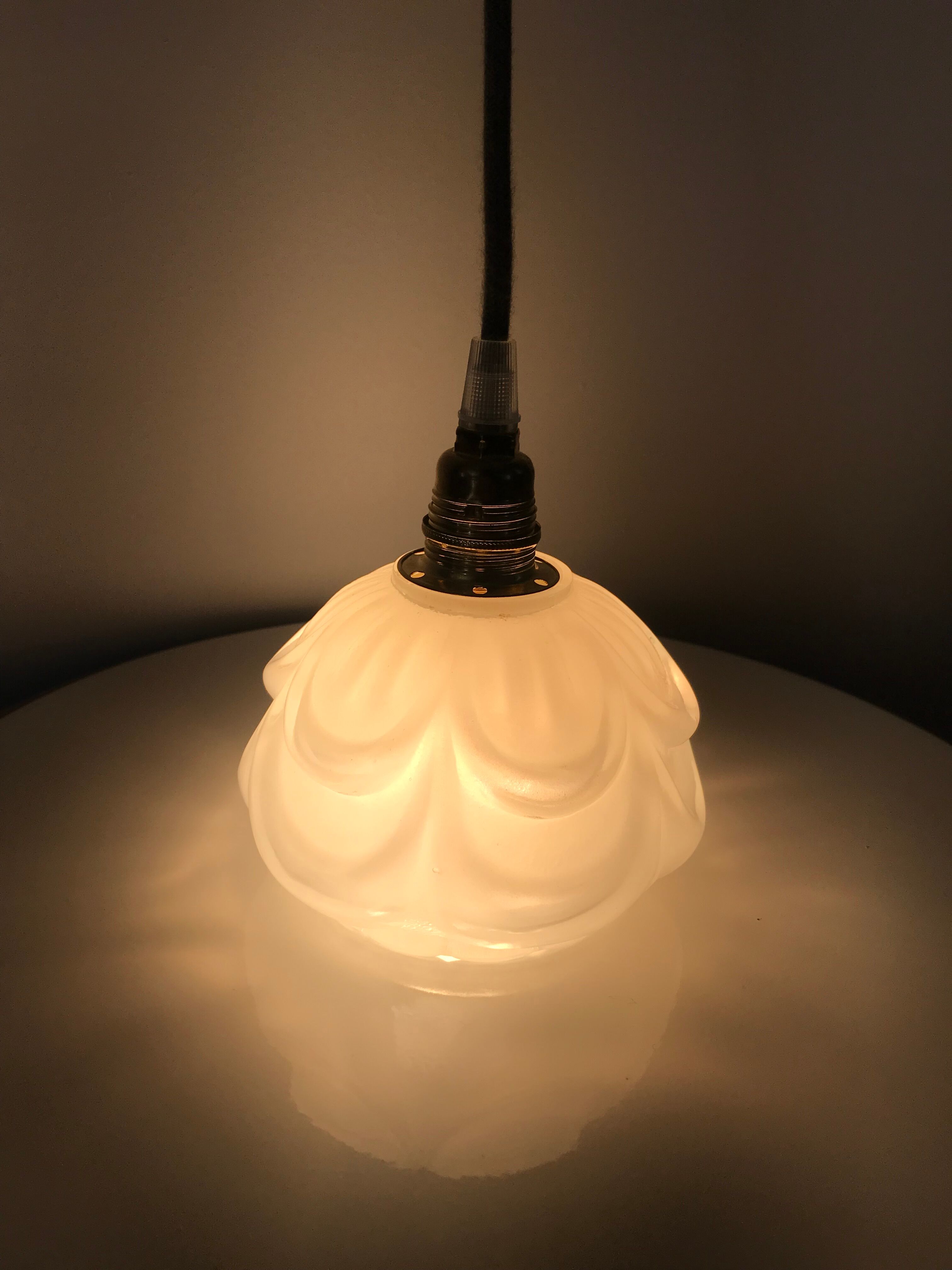 Lot of hanging lamps