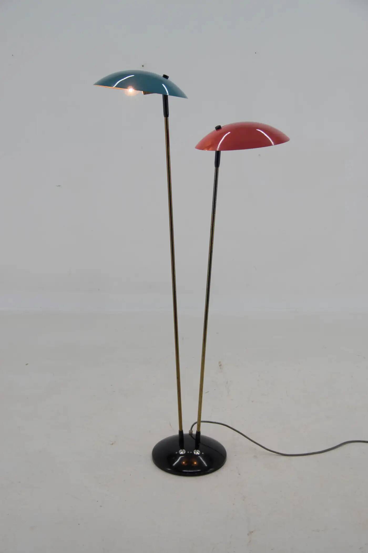 Lampe de sol mid-century par Drukov, années 1960.