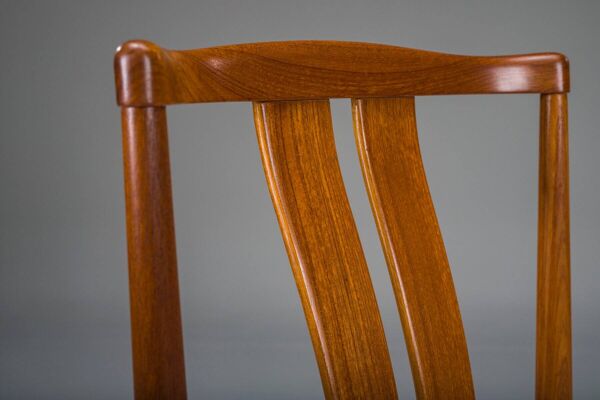 Chaise de salle à manger danoise moderne du milieu du siècle en teck par Henning Sørensen pour Vamdrup Stolefabrik, 1960
