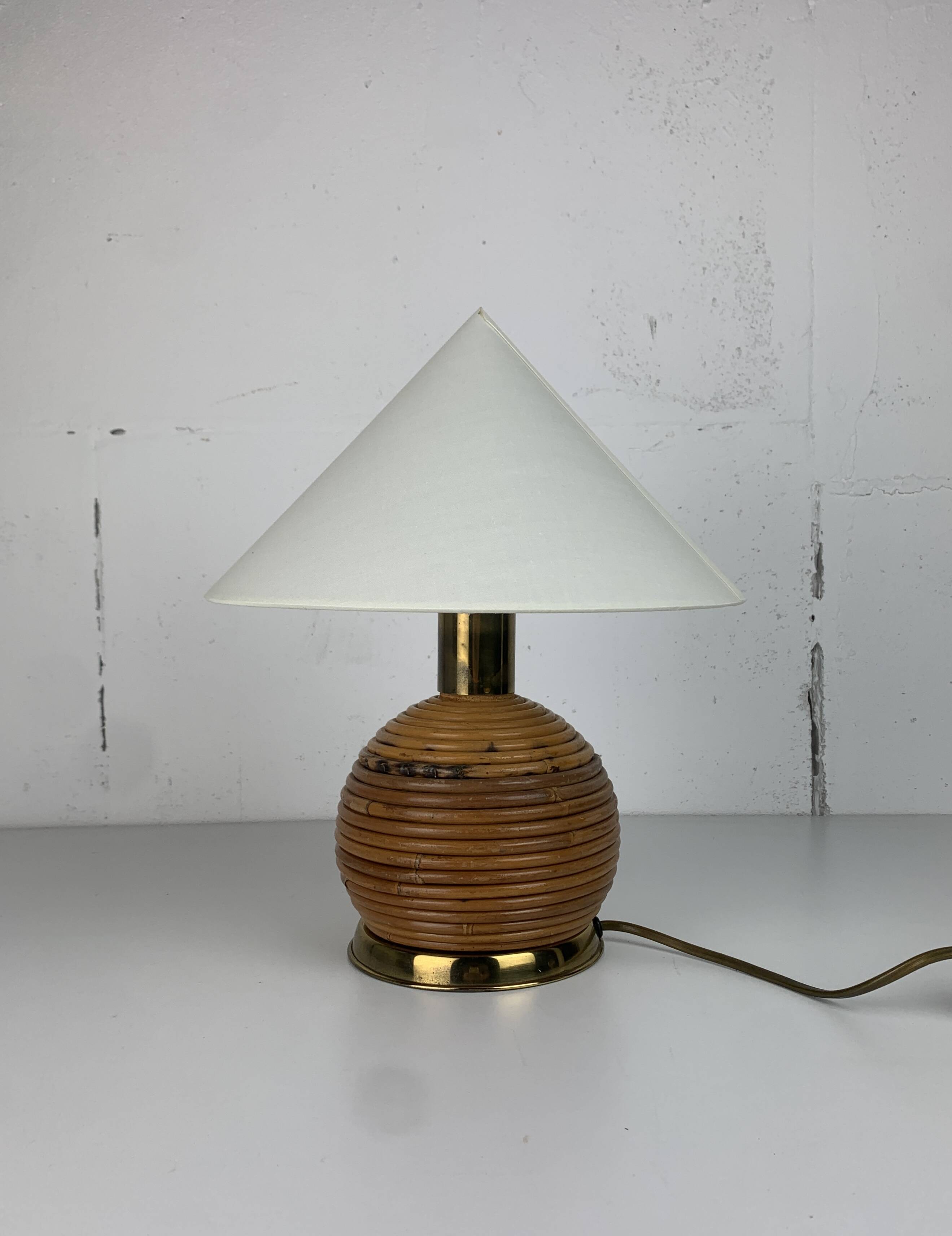 Lampe de table en rotin, bambou et laiton, Italie années 1970