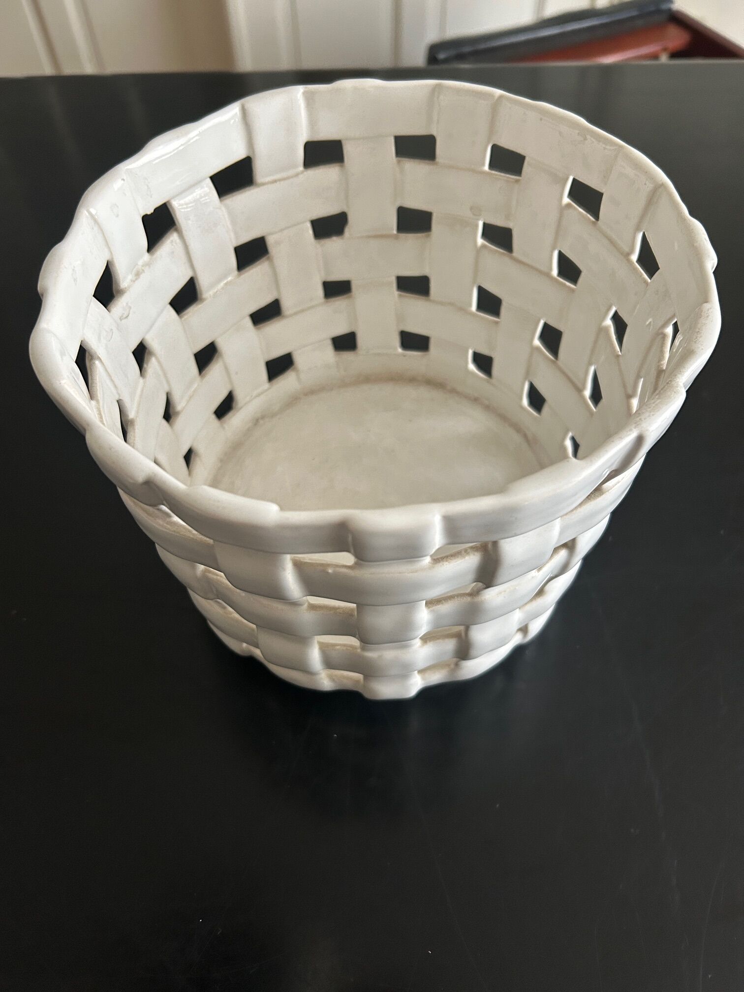 woven ceramic flowerpot