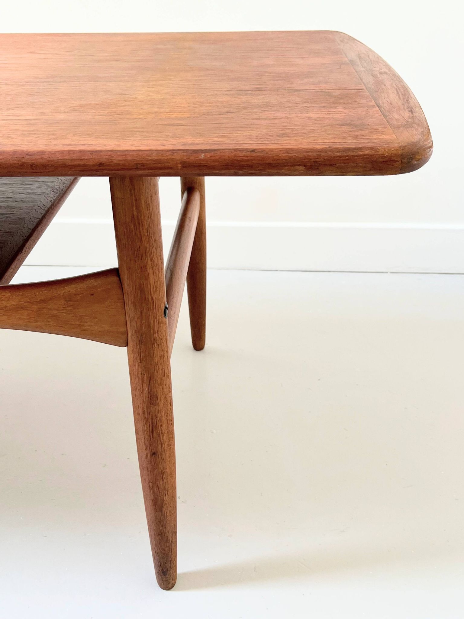 Scandinavian coffee table Robert Christensen - Arrebo Møbler