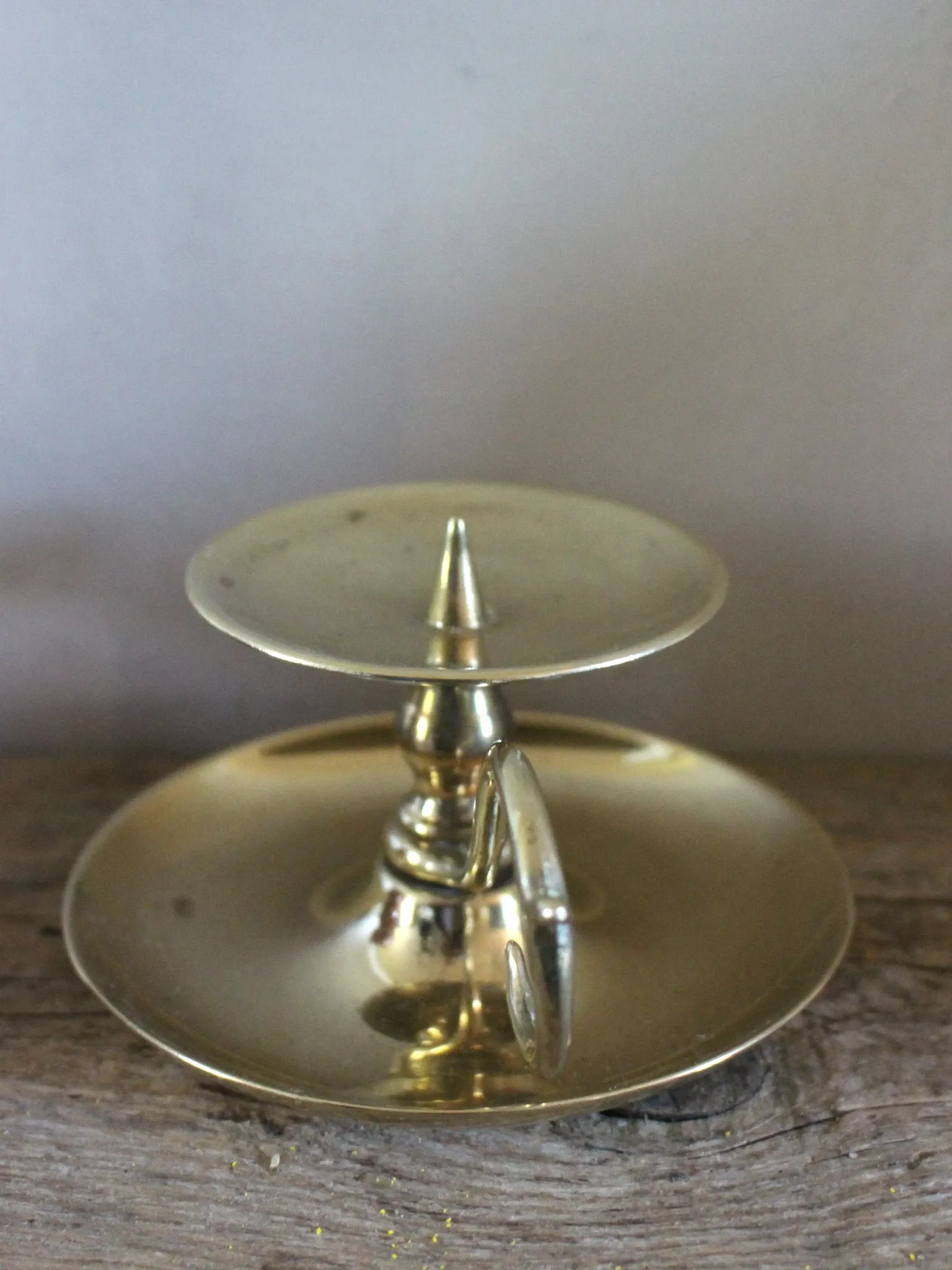 Candle holder rat of the cellar brass candle holder