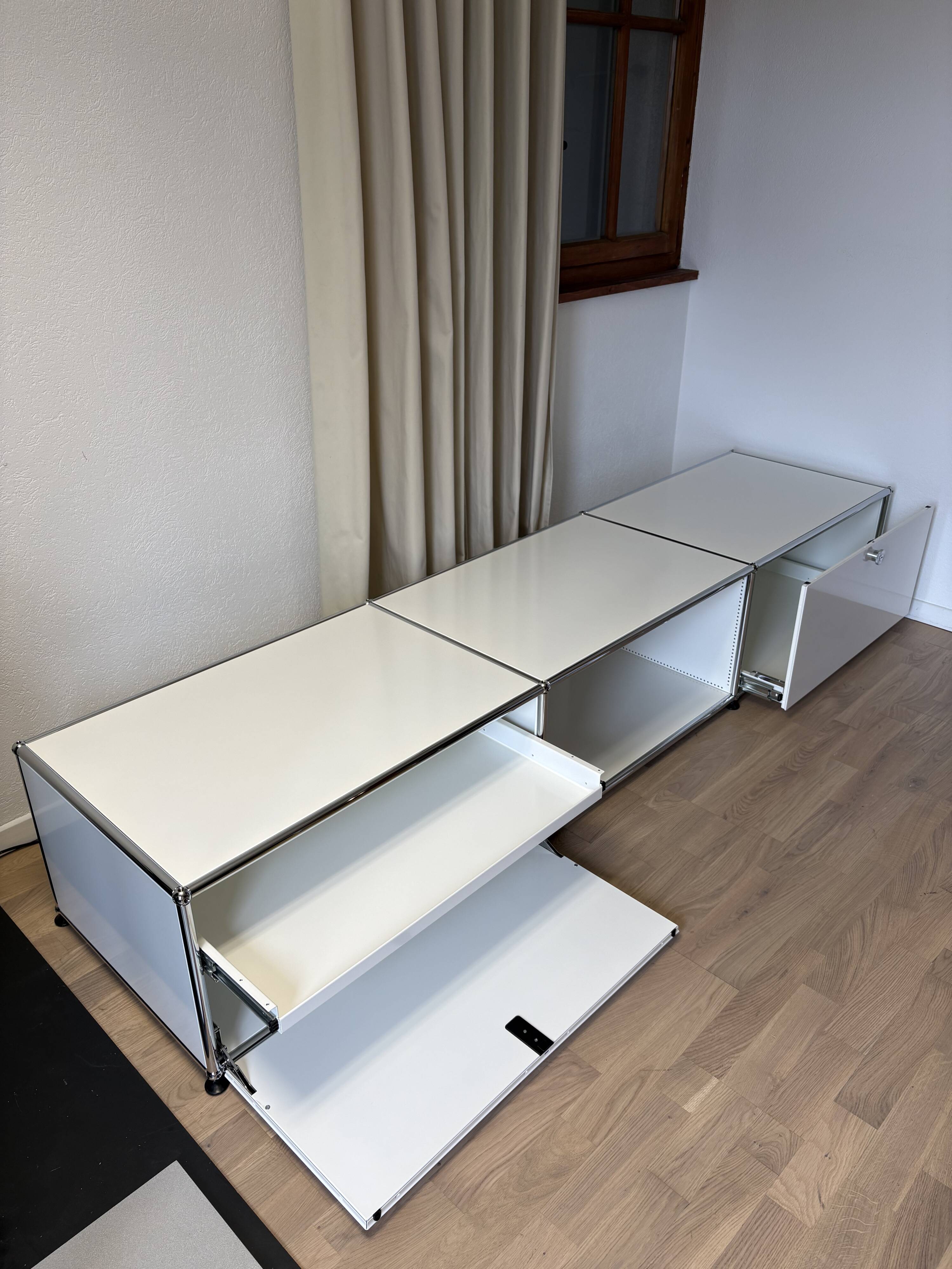 Meuble TV USM Haller blanc pur