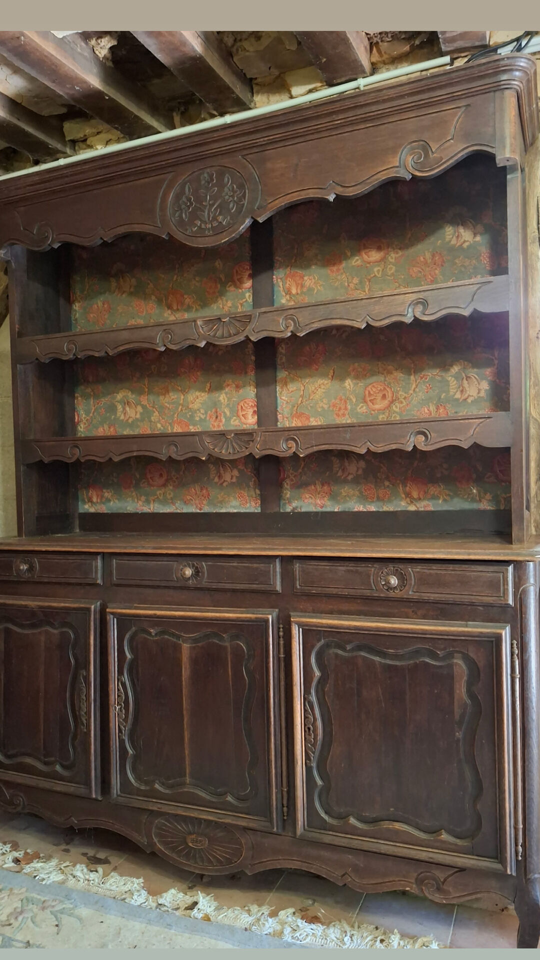 Large Bressan sideboard