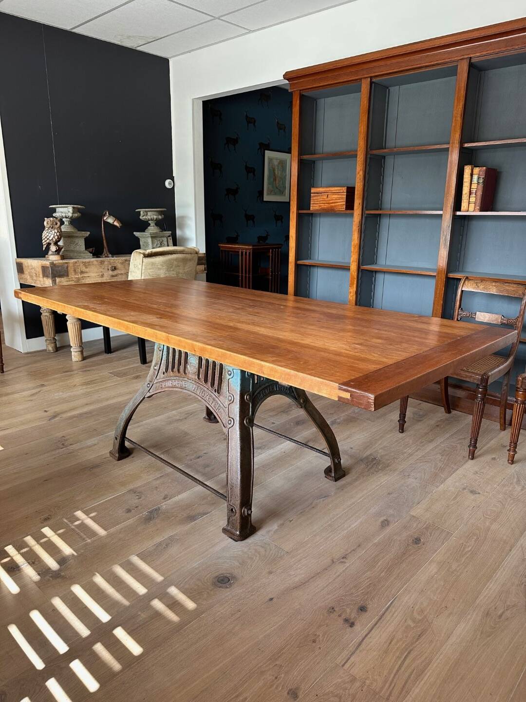 Table à manger en cerisier