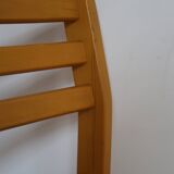 6 stackable wooden chairs