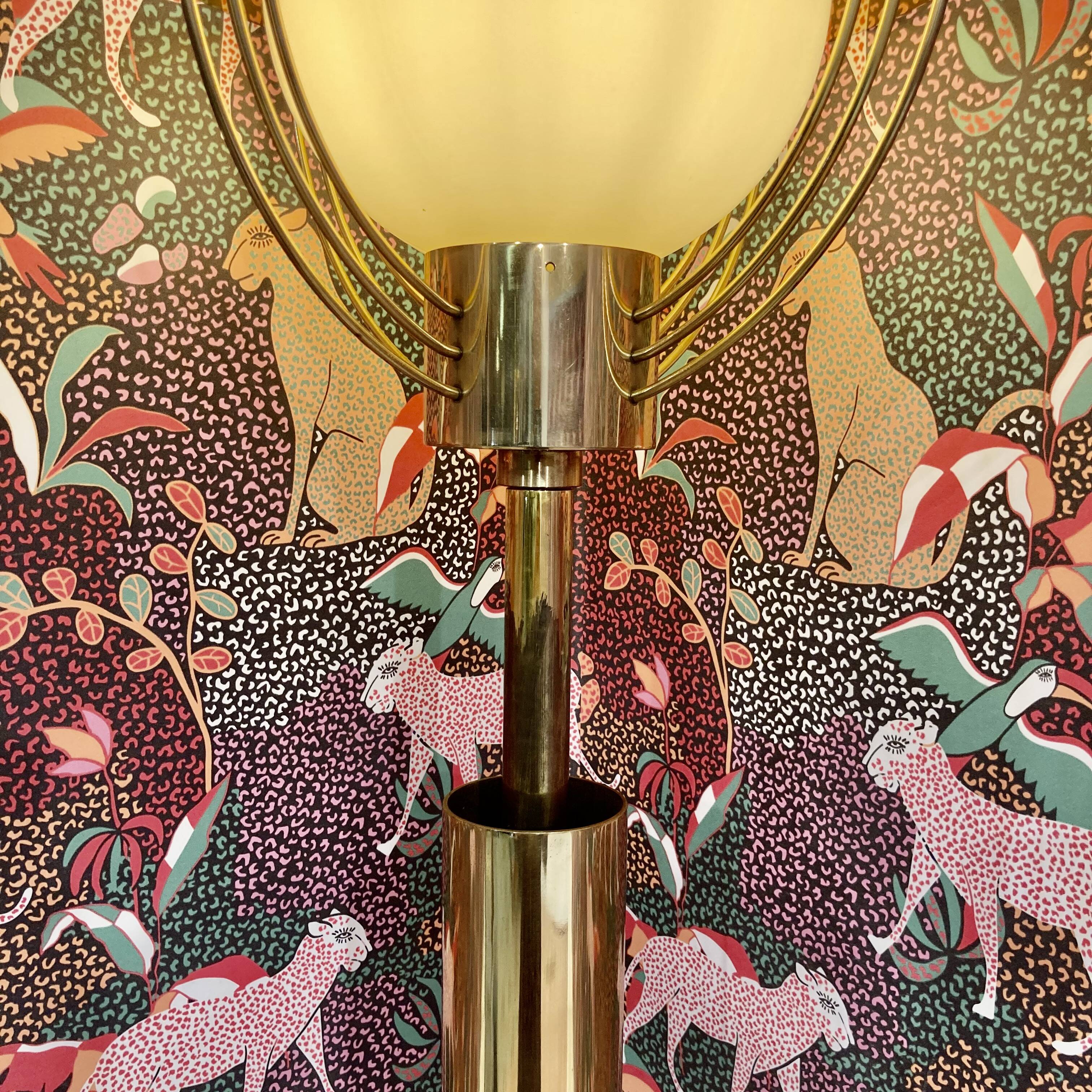 Lampadaire américain en verre et métal, 1950
