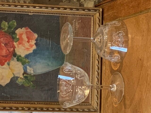 6 vintage butterfly champagne glasses
