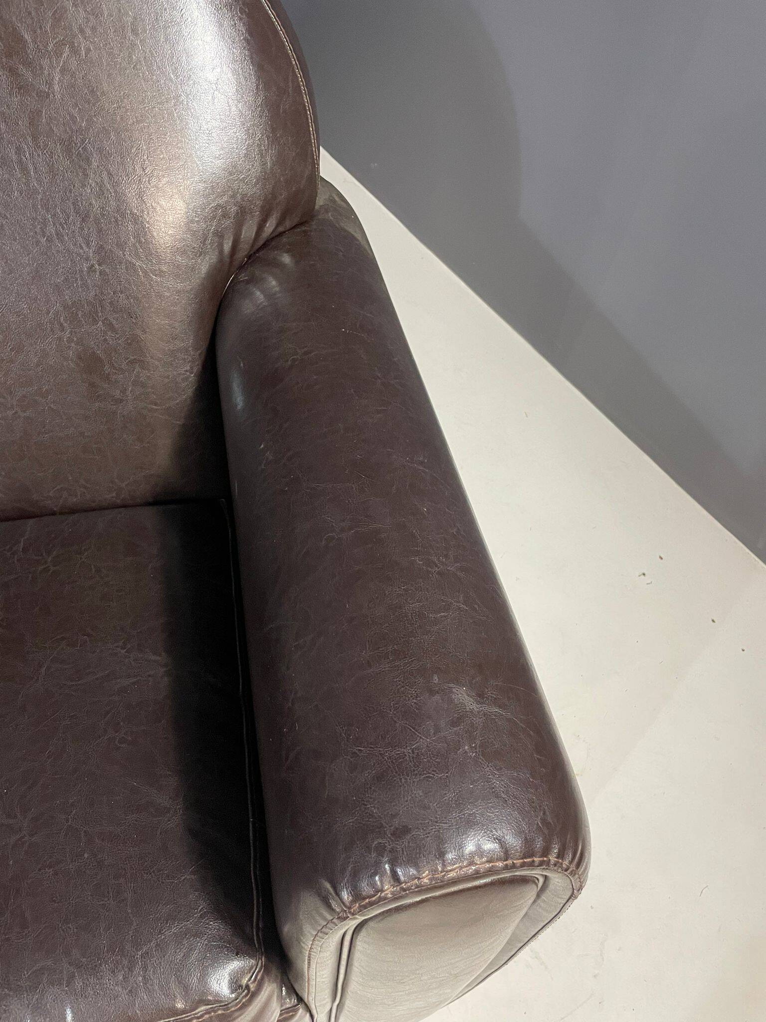 Pair of leather armchairs in French Art Deco style, 1970s