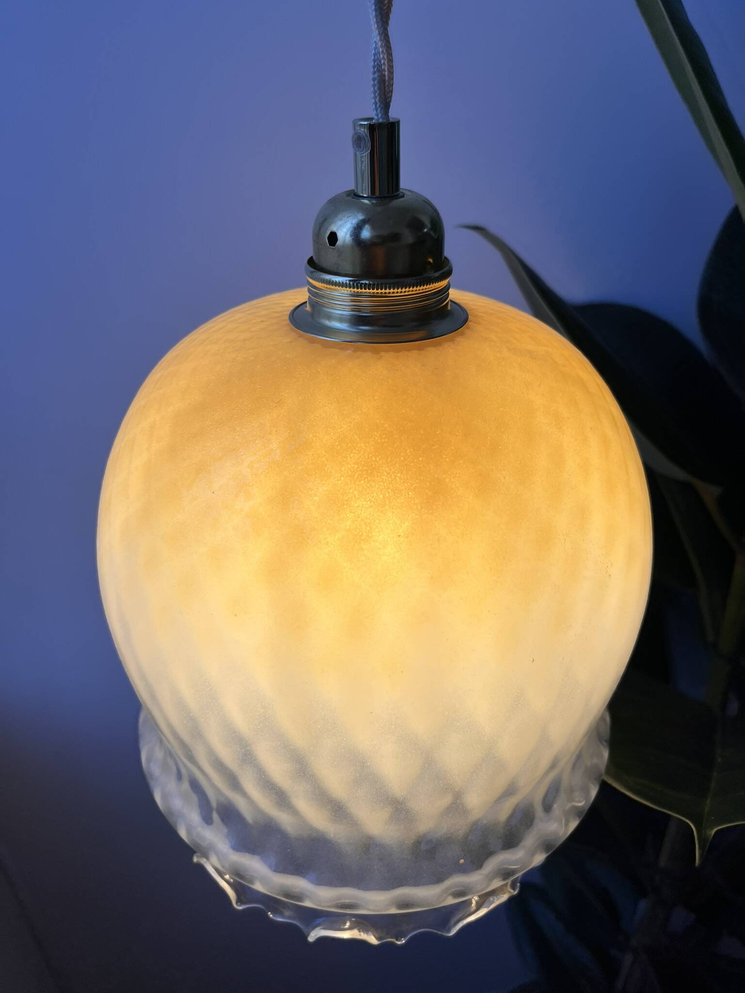 Large tropical style pineapple pendant light