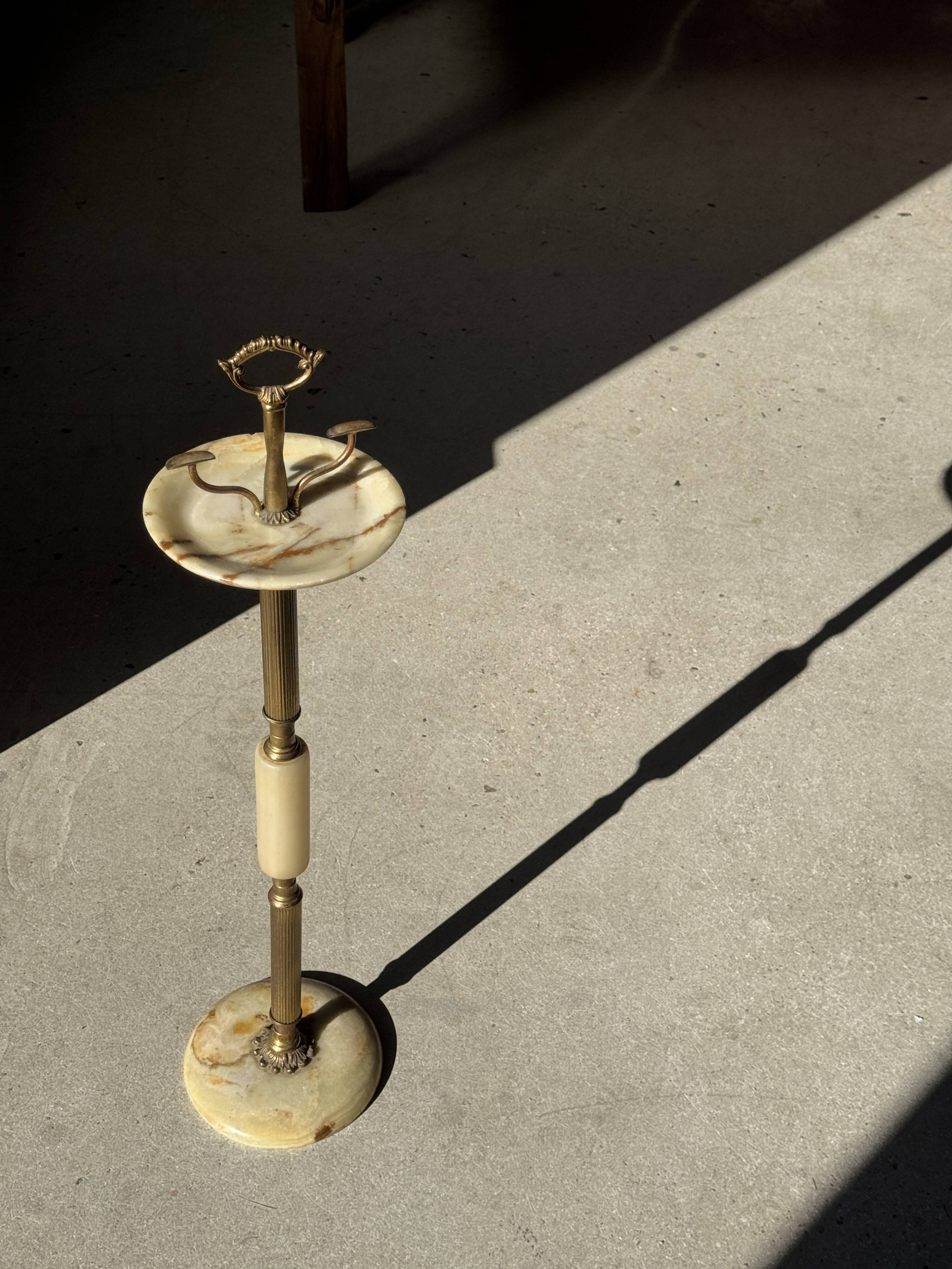 Marble and brass standing ashtray H74 D17