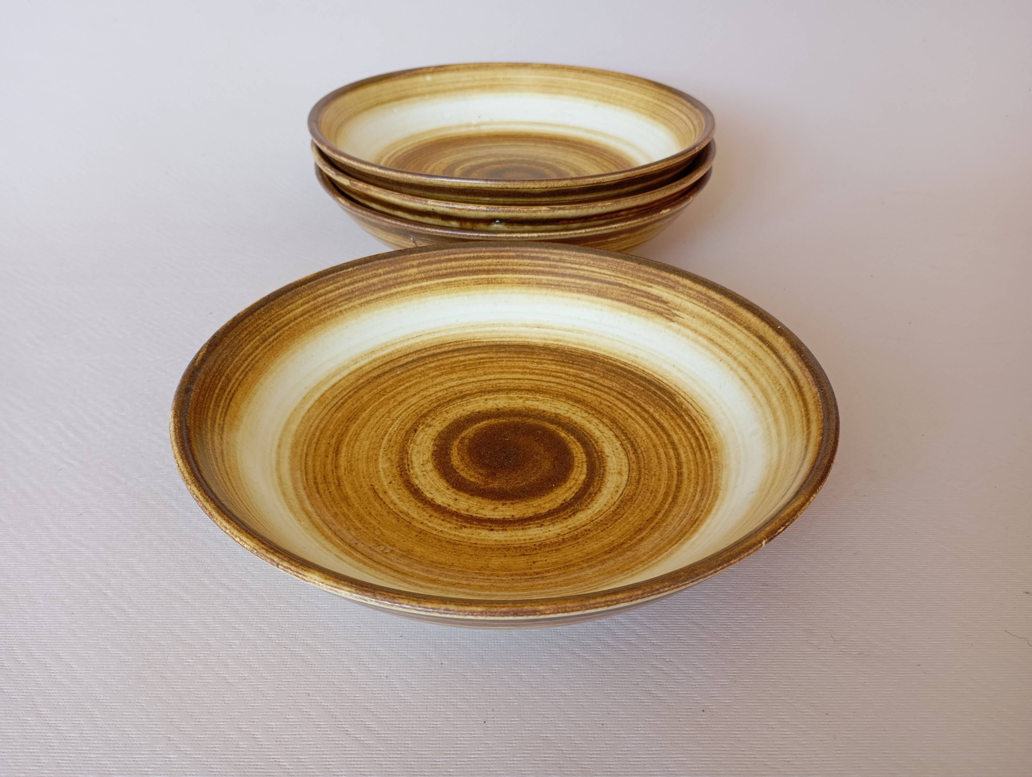 4 Longchamp calotte plates