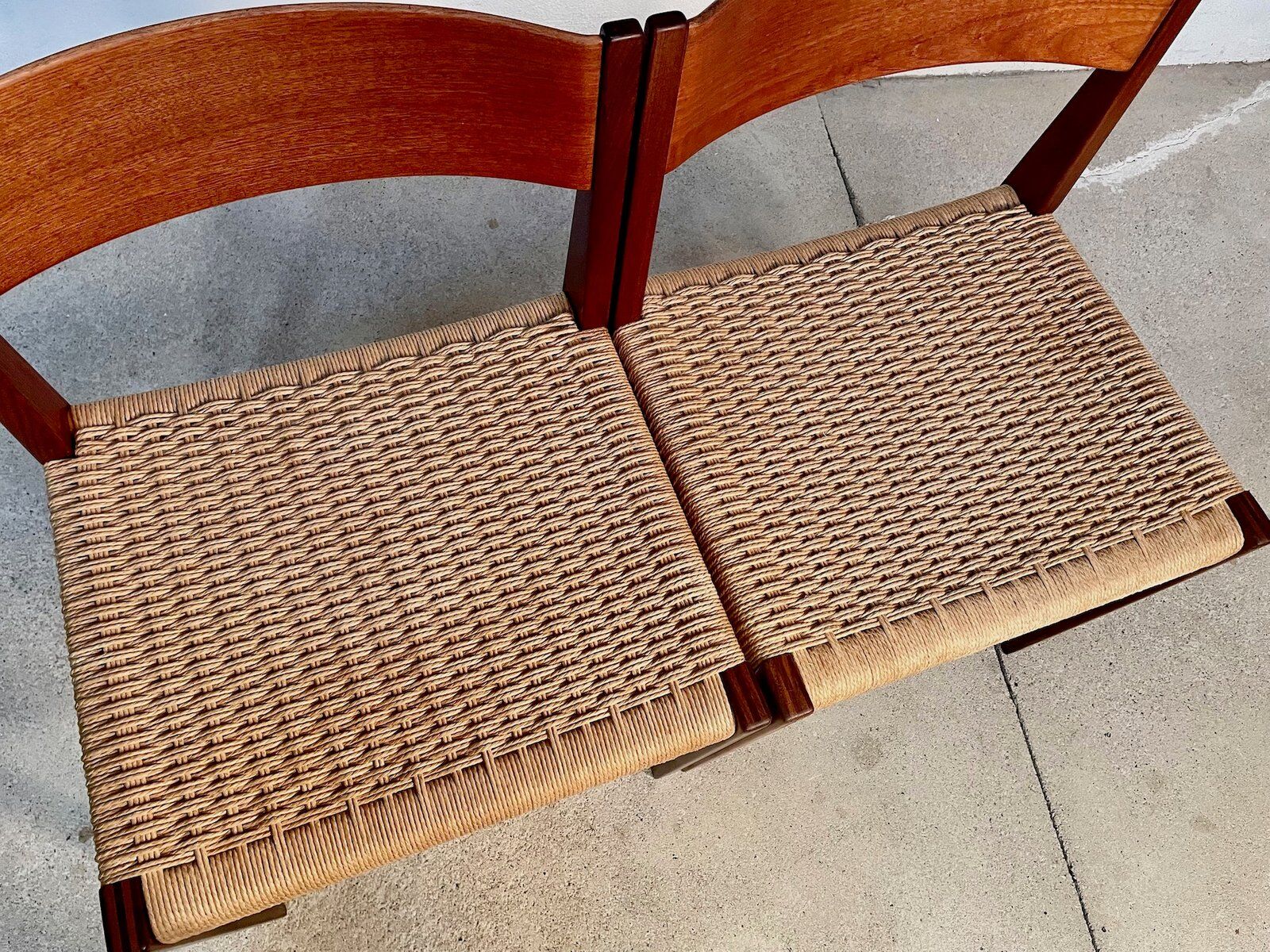 Ensemble de chaises de salle à manger minimalistes danoises en teck modèle Pia avec sièges en corde à papier par Poul Cadovius pour Royal Persiennen, 1958.
