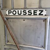 Porte de metro parisien  année 1930 avec enseigne métropolitain