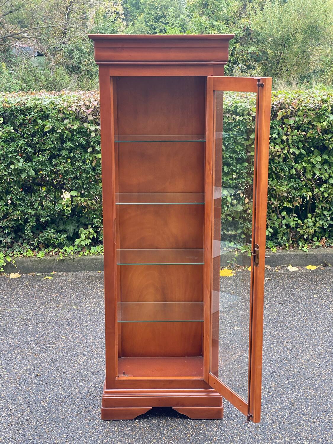 Vintage Louis Philippe solid wood display cabinet 180