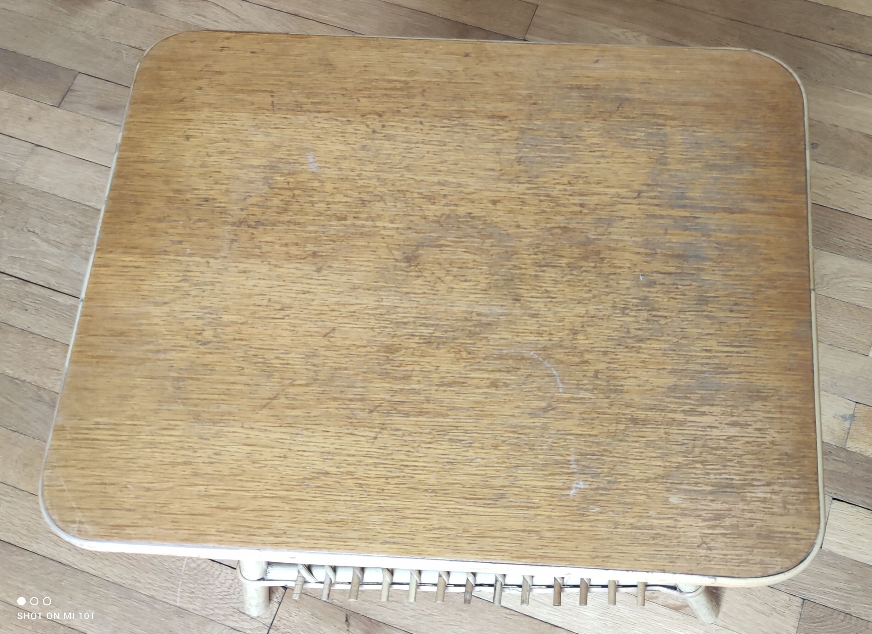 Table vintage en rotin