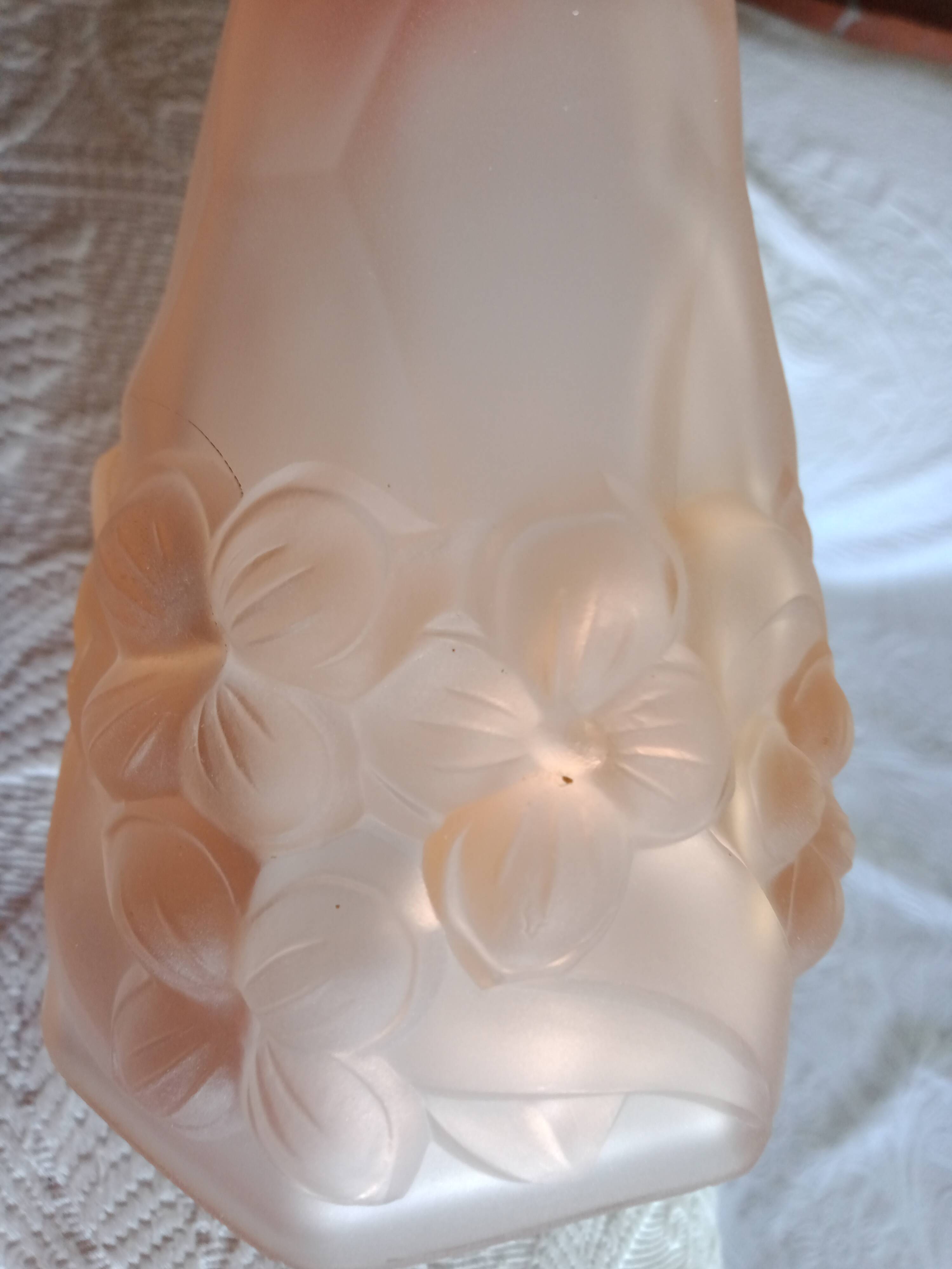 Signed ros - pink glass tulip with octagonal bell flowers - thick molded glass
