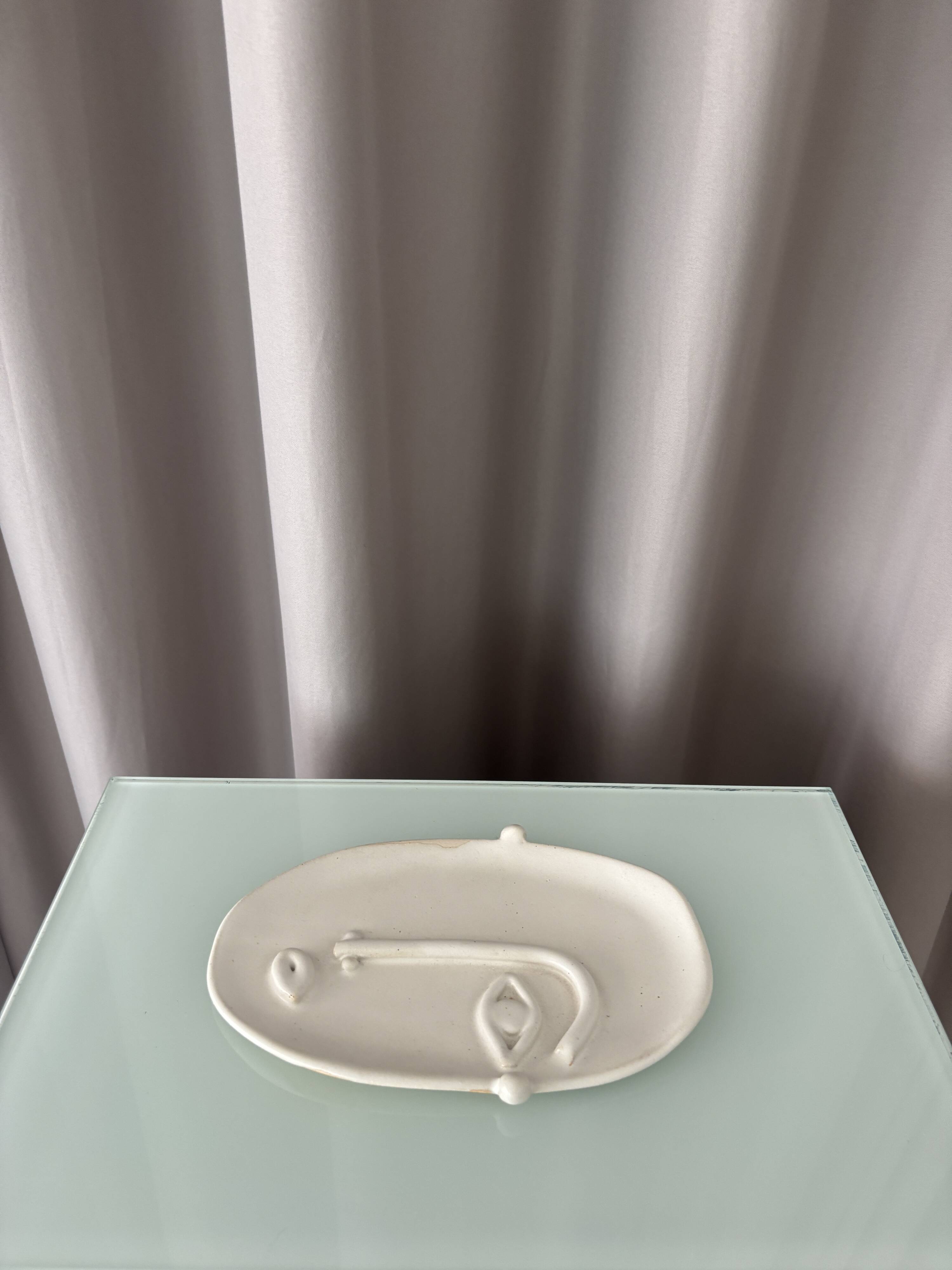 Contemporary Madriguera Workshop Face Tray | Handmade Stoneware Catchall |